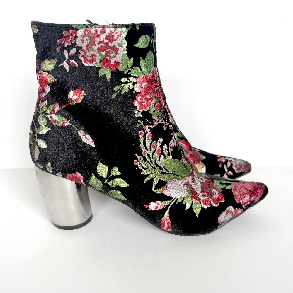Shoe Republica LA Black Floral Velvet Booties Size 9 - Whimisigoth - Picture 5 of 9